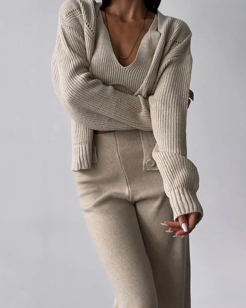 Amandine – Elegant strikket sett